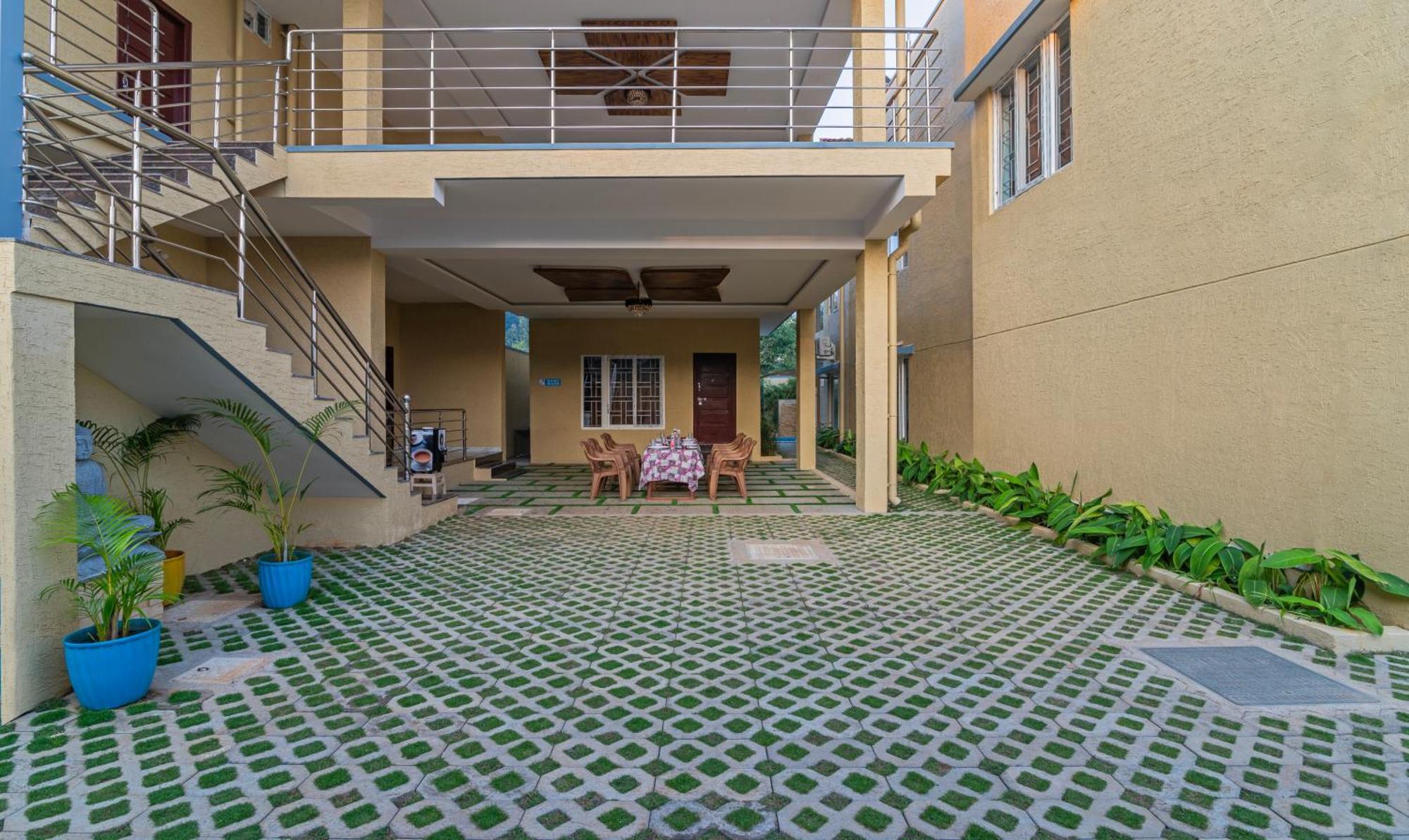 Itsy Hotels Kurinji Stay Inn Yelagiri Esterno foto